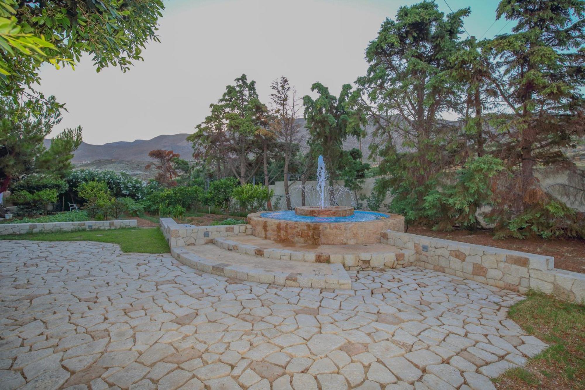 קסרוקמפוס Amatu Villa מראה חיצוני תמונה