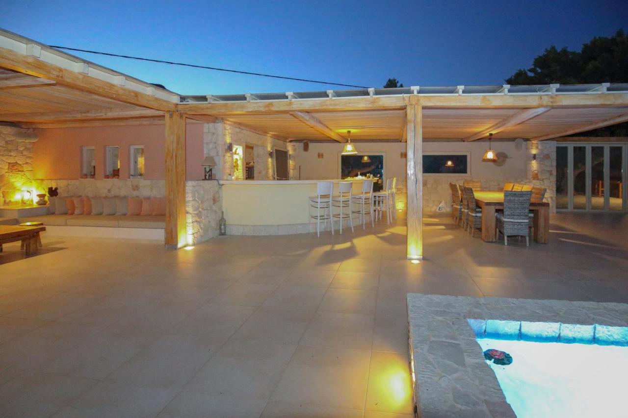 קסרוקמפוס Amatu Villa מראה חיצוני תמונה
