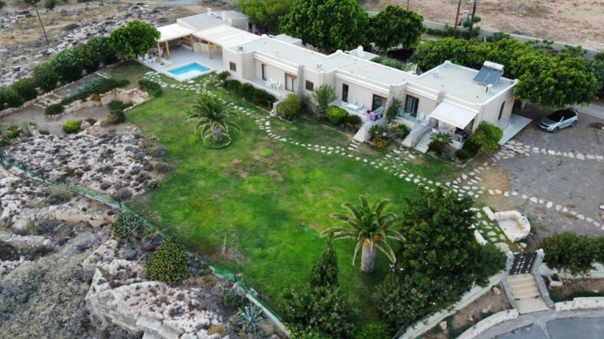 קסרוקמפוס Amatu Villa מראה חיצוני תמונה
