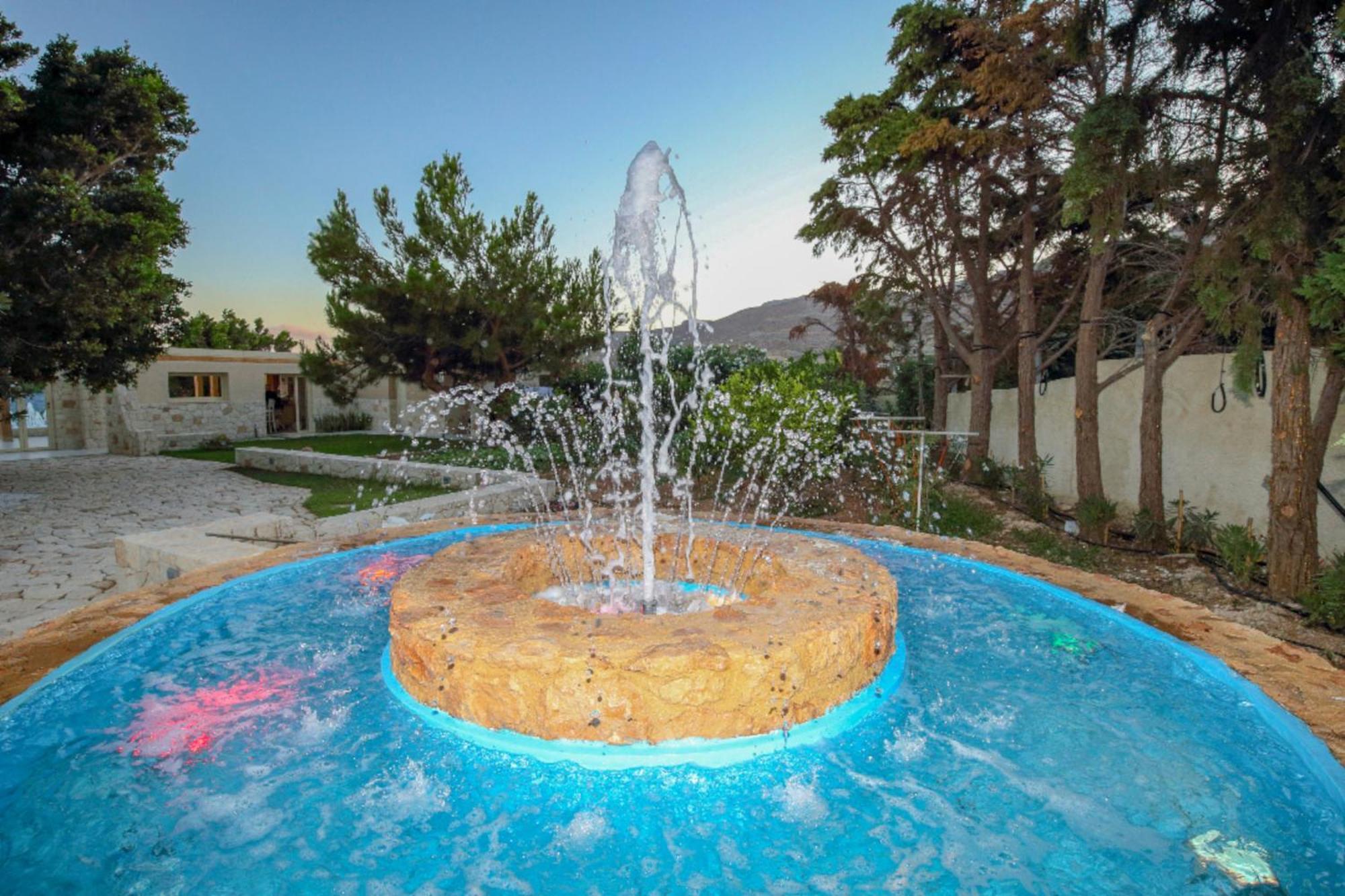 קסרוקמפוס Amatu Villa מראה חיצוני תמונה