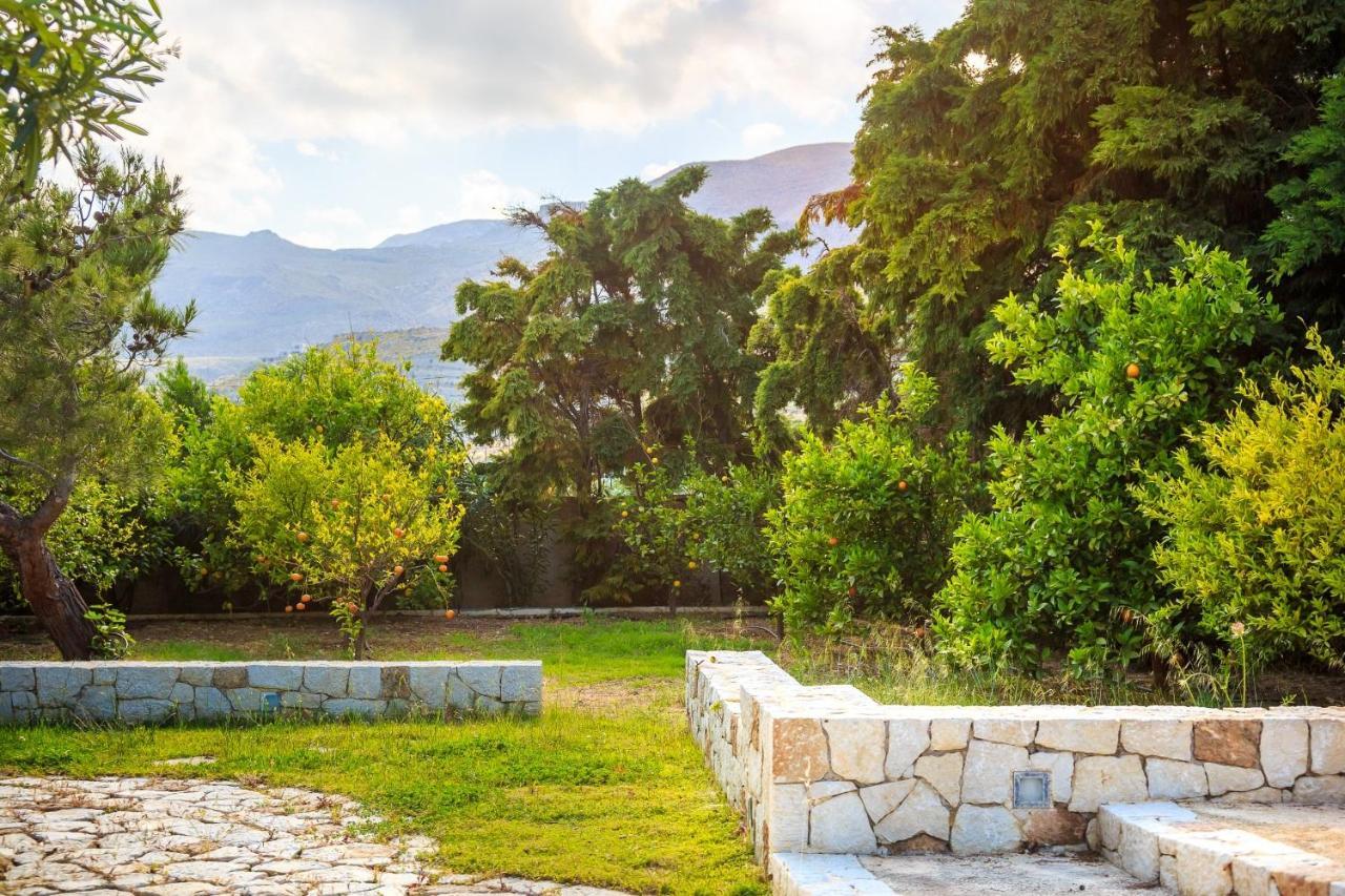 קסרוקמפוס Amatu Villa מראה חיצוני תמונה